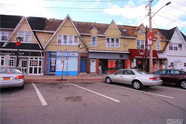 6 Davison Plz, East Rockaway, NY 11518